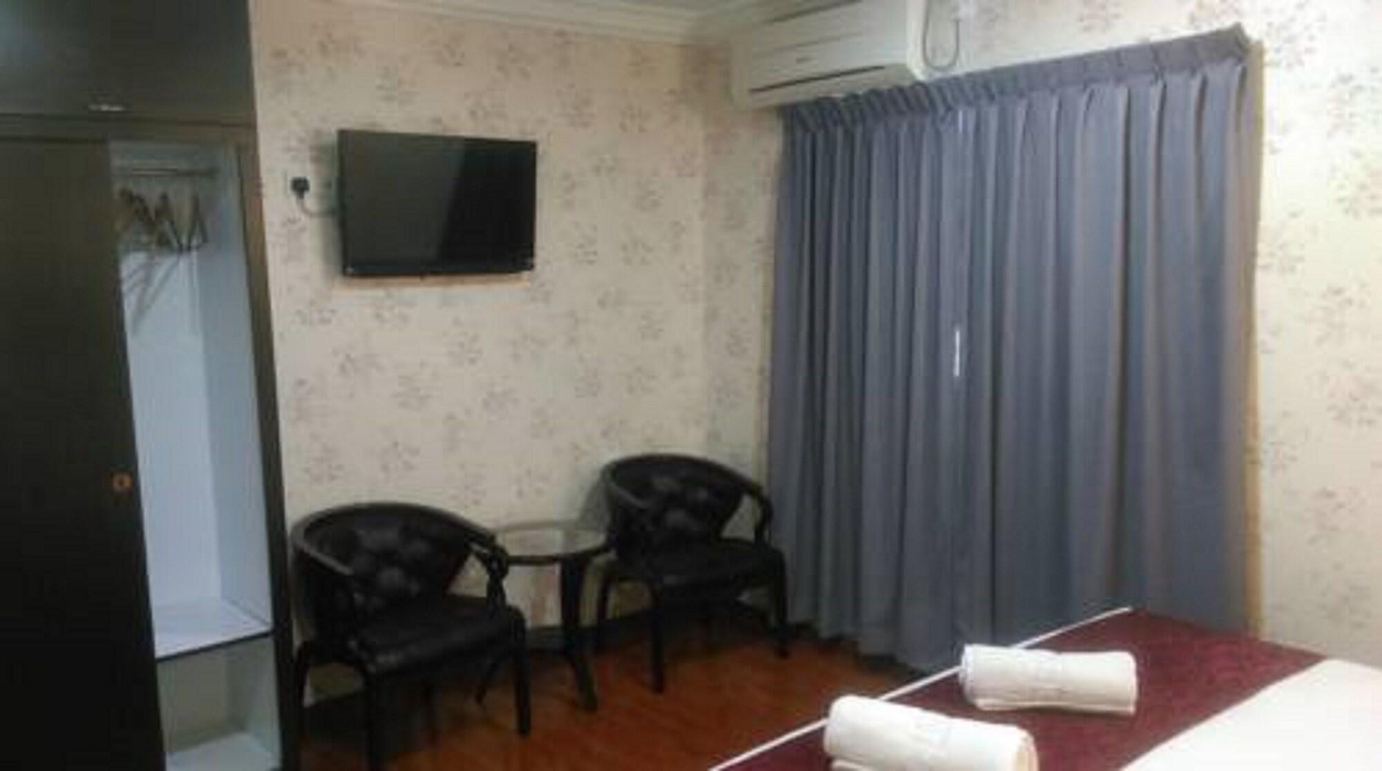Classic Kinabalu Hotel Kota Kinabalu Esterno foto