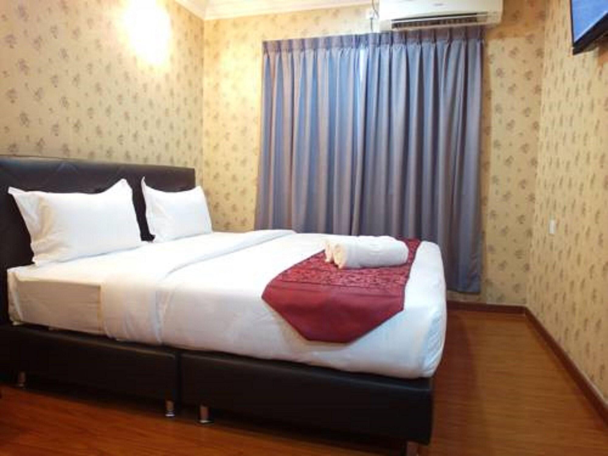 Classic Kinabalu Hotel Kota Kinabalu Esterno foto