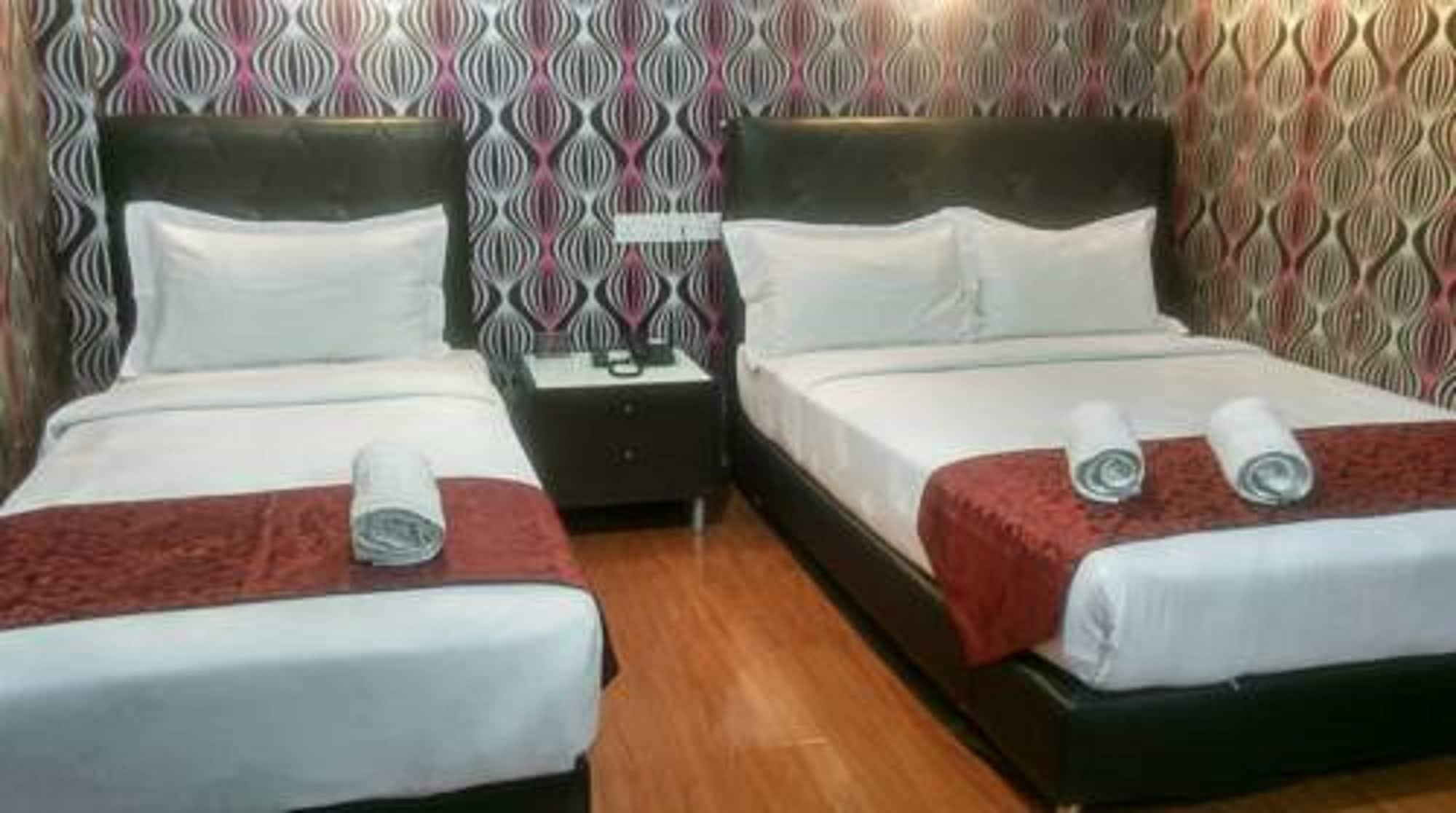 Classic Kinabalu Hotel Kota Kinabalu Esterno foto