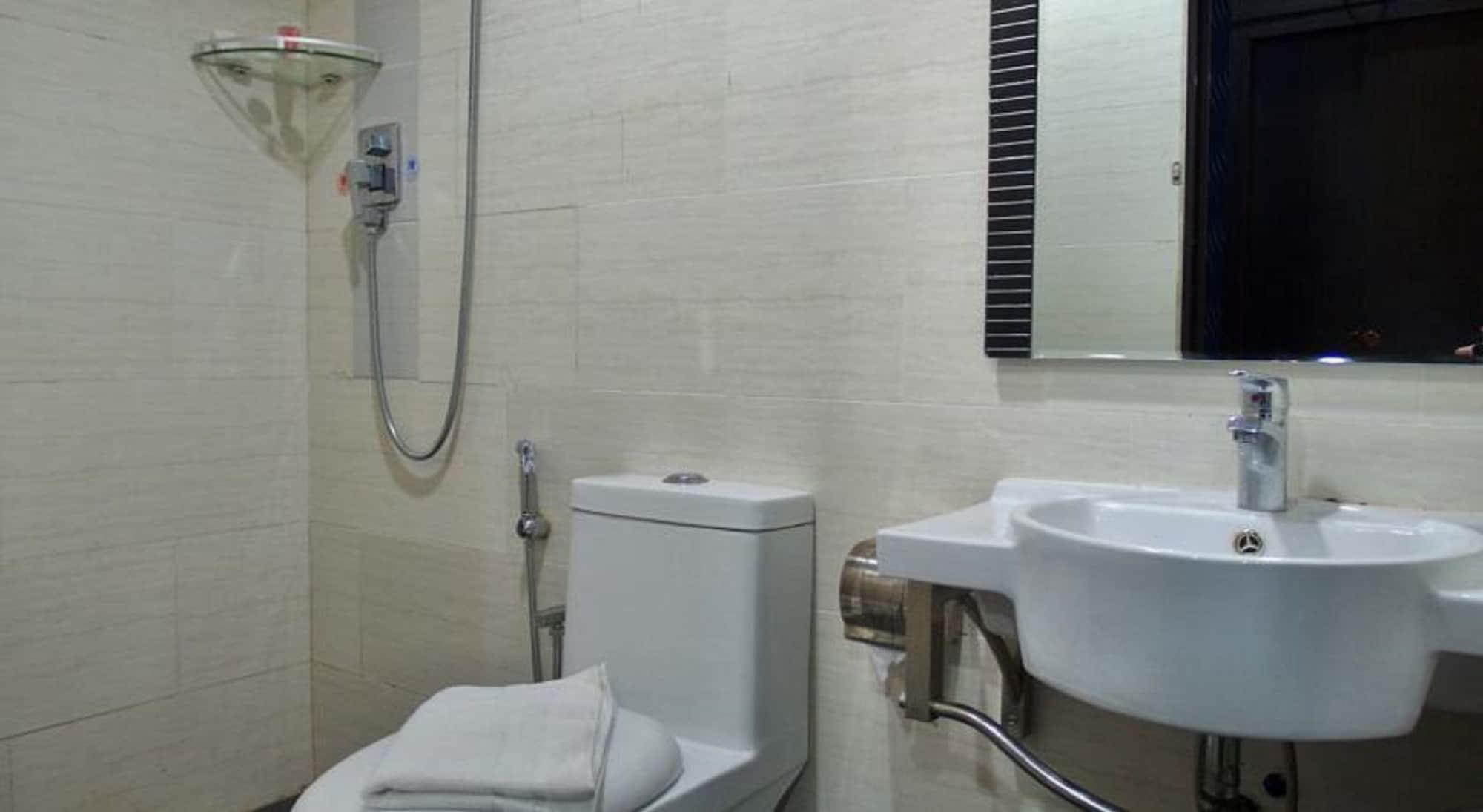 Classic Kinabalu Hotel Kota Kinabalu Esterno foto