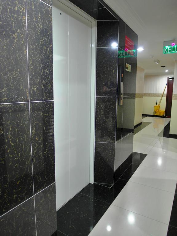 Classic Kinabalu Hotel Kota Kinabalu Esterno foto