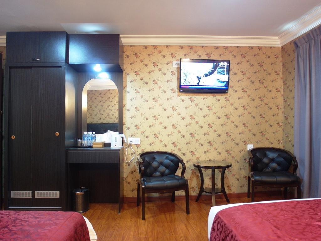 Classic Kinabalu Hotel Kota Kinabalu Esterno foto