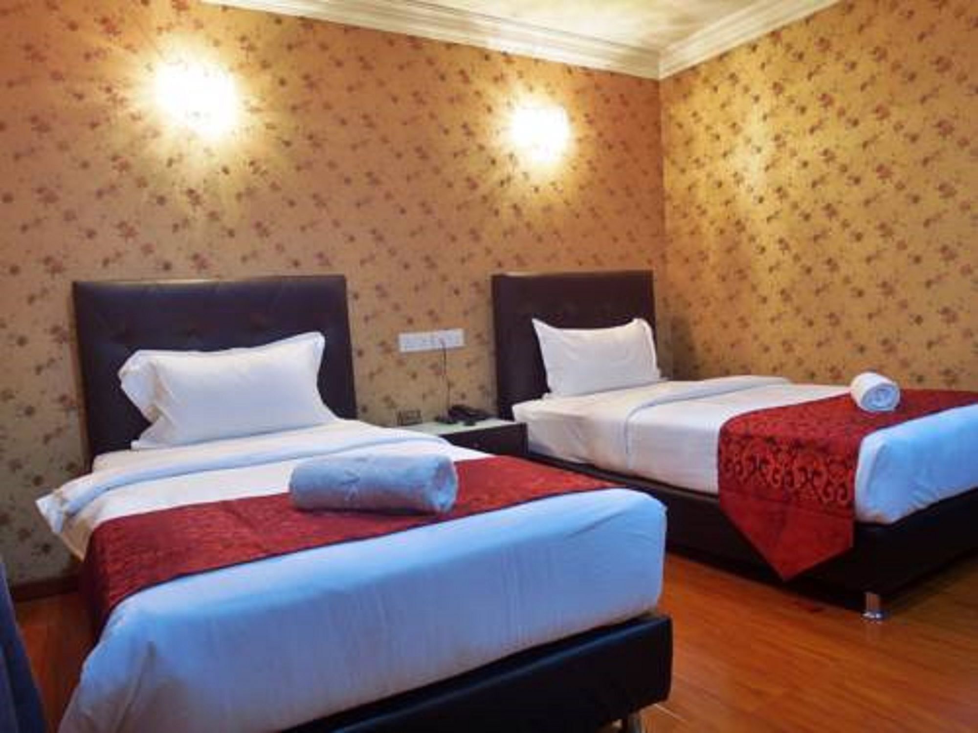 Classic Kinabalu Hotel Kota Kinabalu Esterno foto